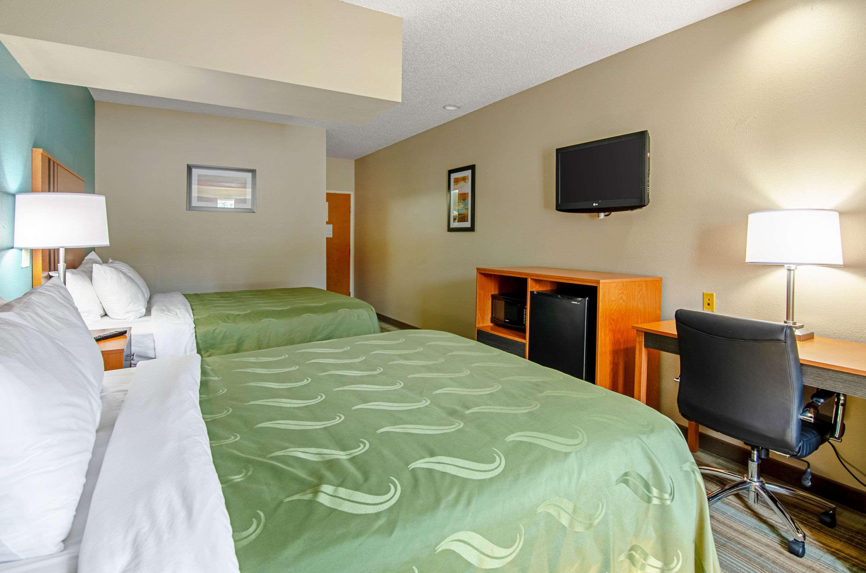 Quality Inn & Suites I-81 Exit 7 Bristol Ngoại thất bức ảnh