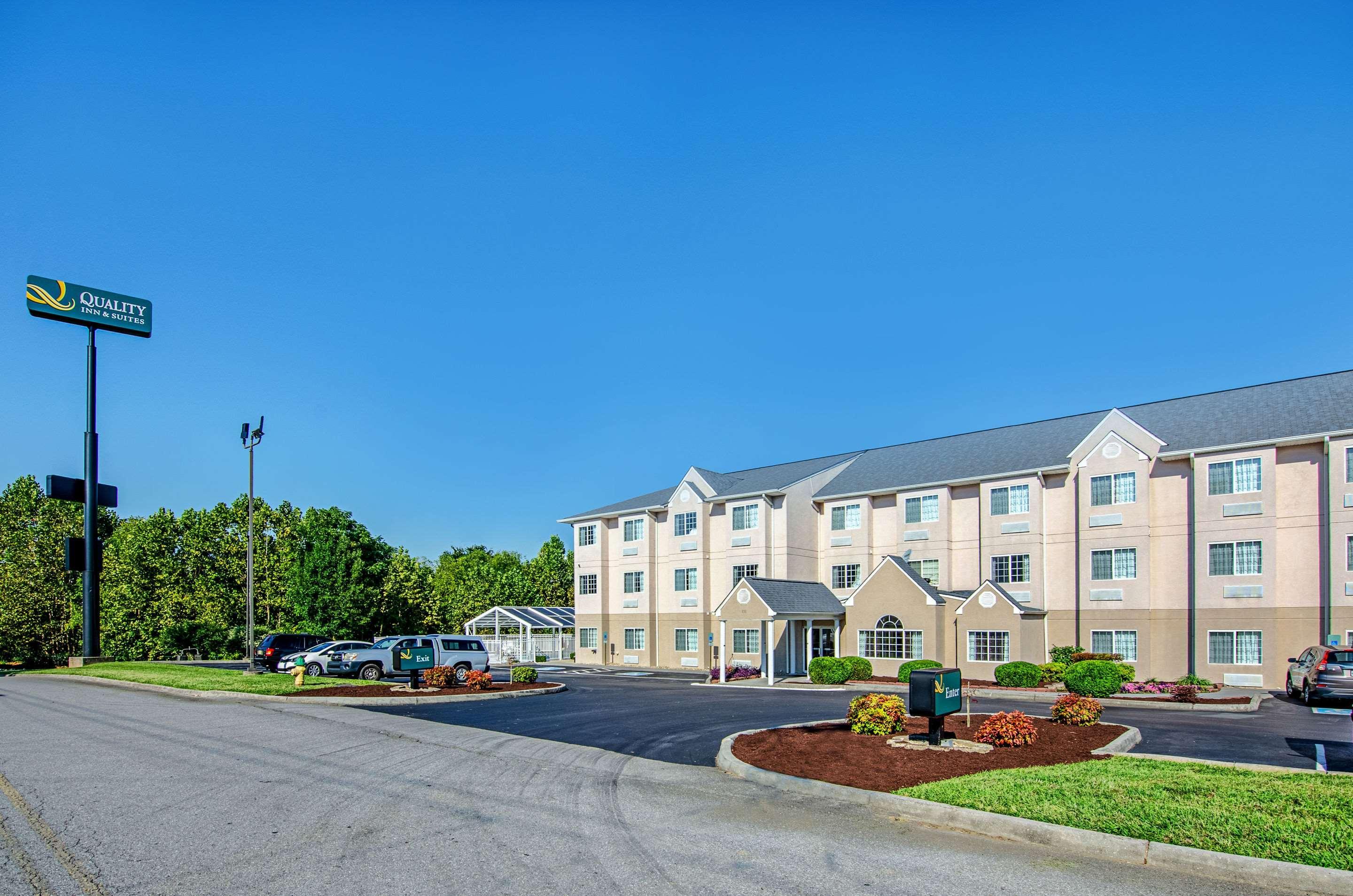 Quality Inn & Suites I-81 Exit 7 Bristol Ngoại thất bức ảnh