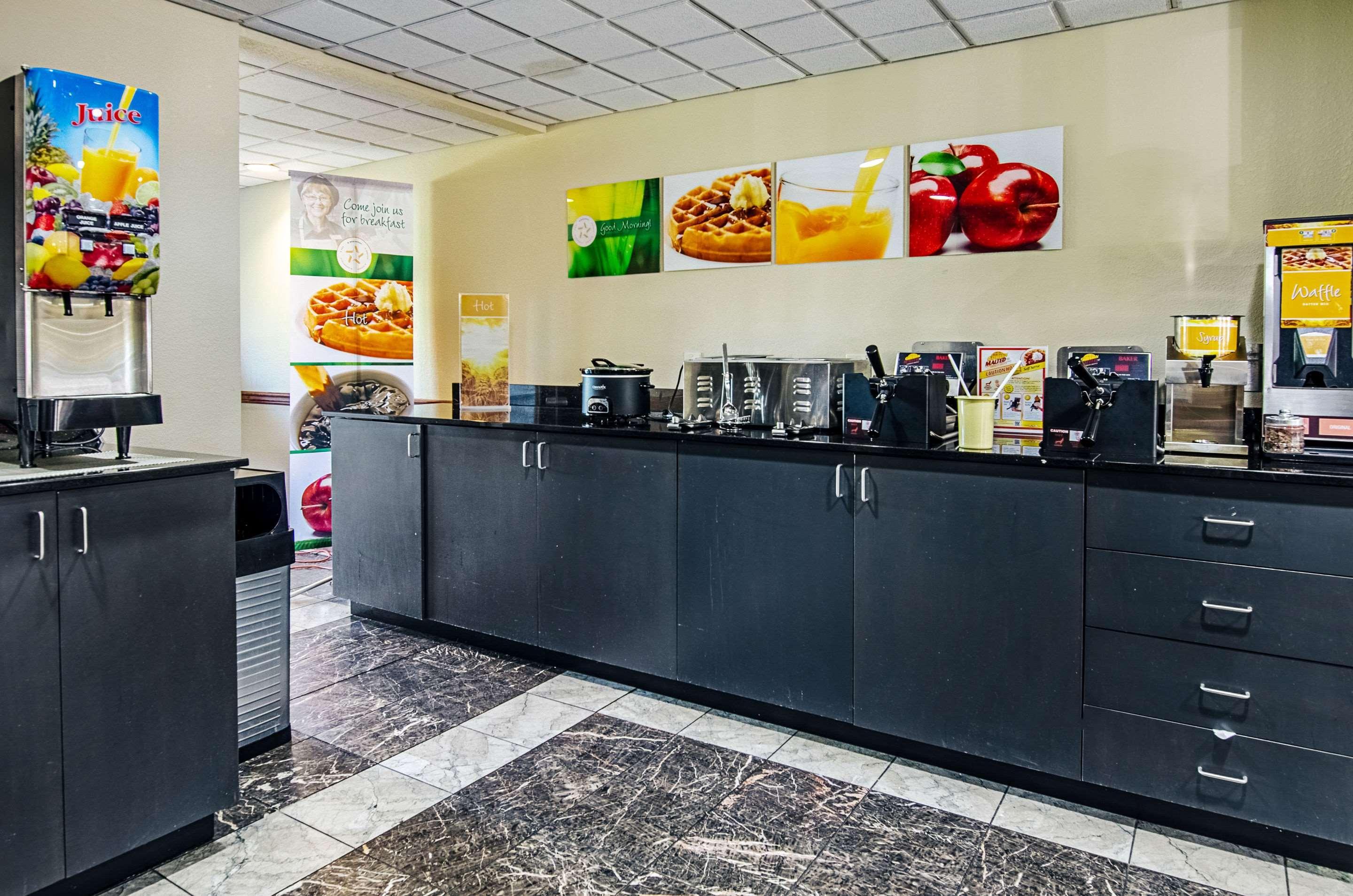 Quality Inn & Suites I-81 Exit 7 Bristol Ngoại thất bức ảnh
