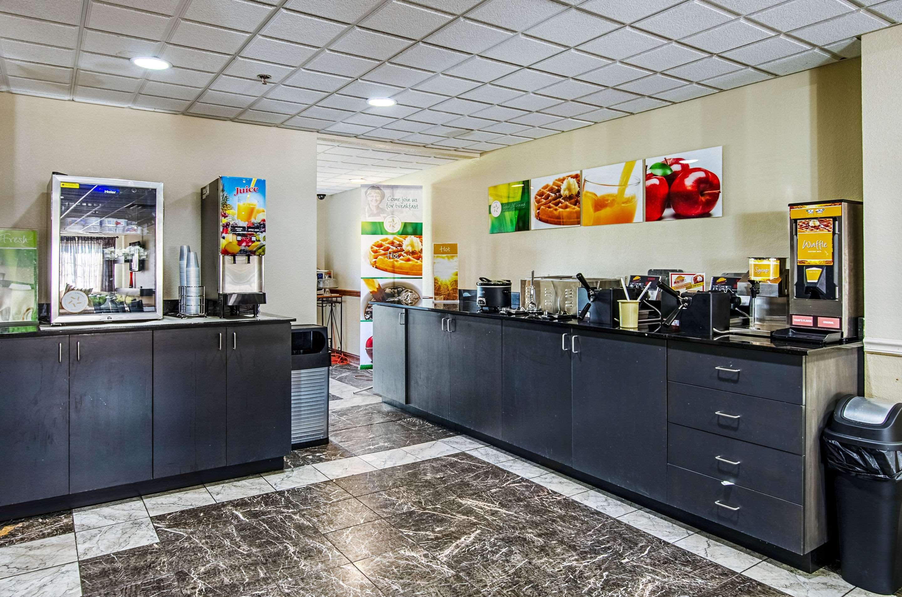 Quality Inn & Suites I-81 Exit 7 Bristol Ngoại thất bức ảnh