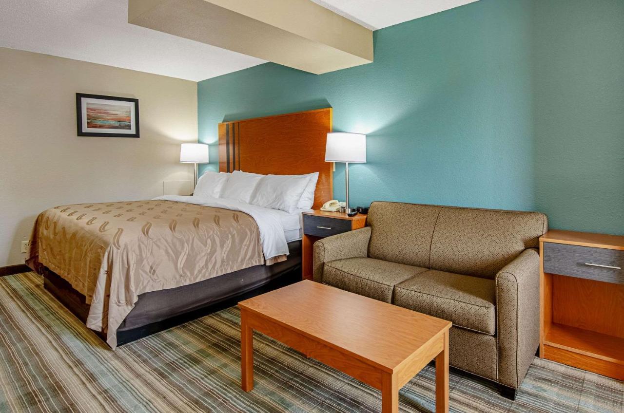 Quality Inn & Suites I-81 Exit 7 Bristol Ngoại thất bức ảnh